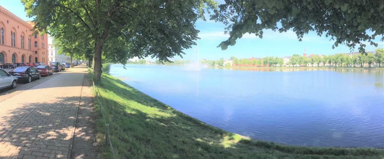 Schwerin Apartment Am Pfaffenteich エクステリア 写真